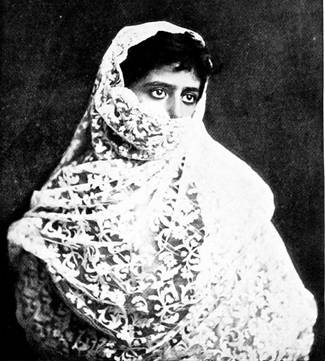 https://www.fioretombolo.net/Scialli_file/image010.jpg