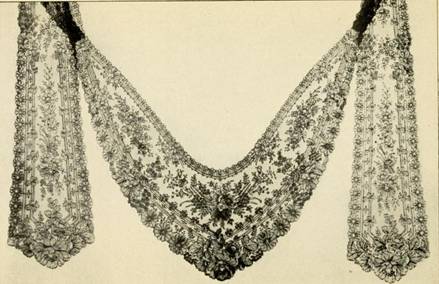 https://www.fioretombolo.net/Scialli_file/image117.jpg