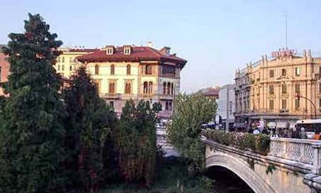 http://www.fioretombolo.net/Manteg1.jpg